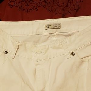 Bootcut White Jeans 18P